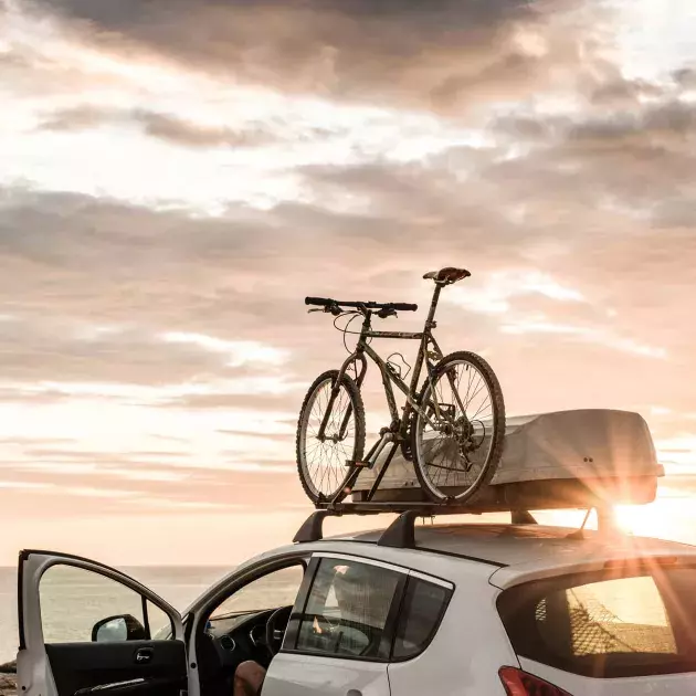 coffre de toit et porte vélos voiture