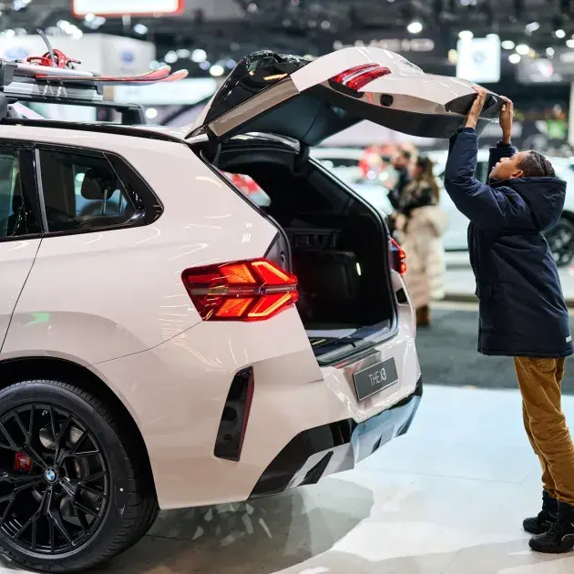 SUV