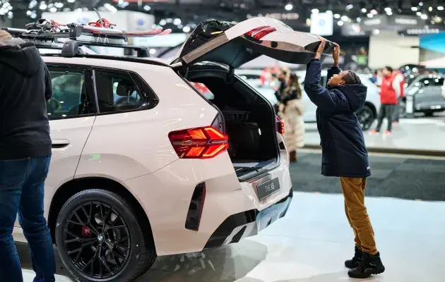 SUV